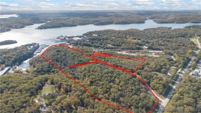 $18,000,000 | 6390 Ranch Drive, Osage Beach, MO 65065