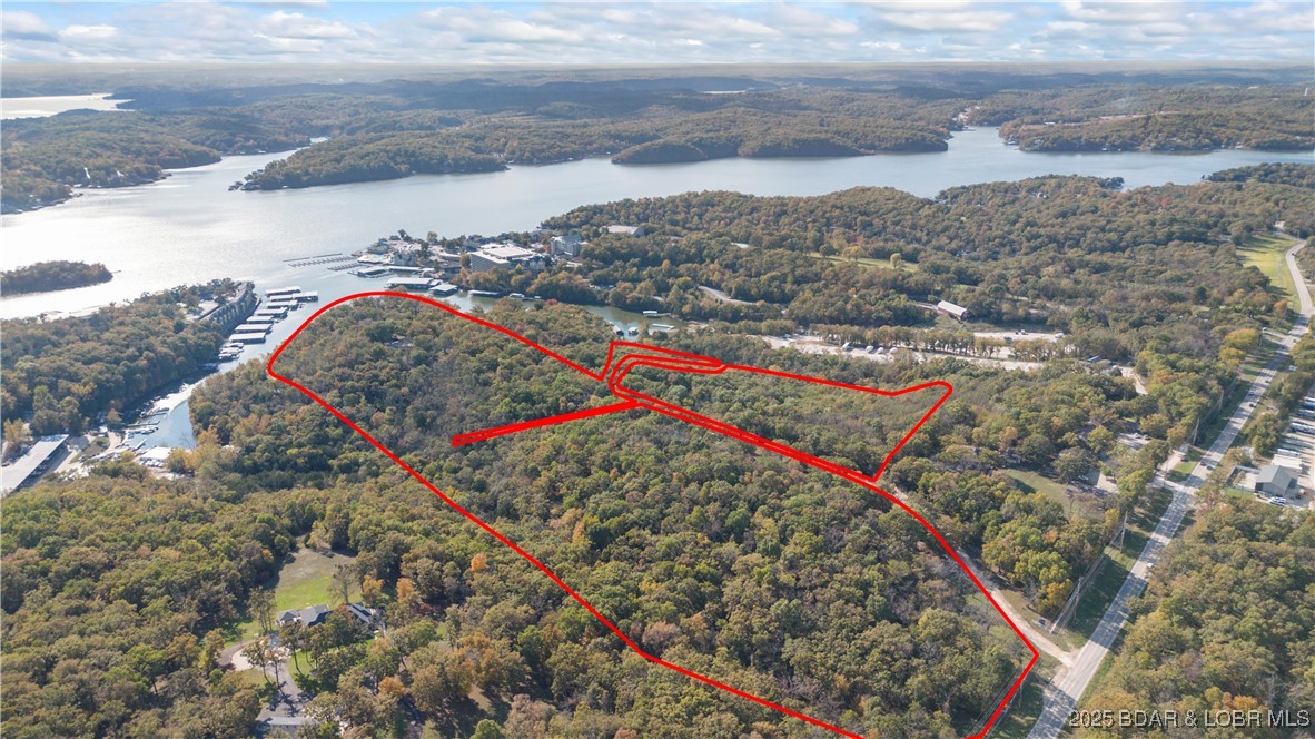 6390 Ranch Drive Osage Beach, MO 65065 - Photo 5 of 74