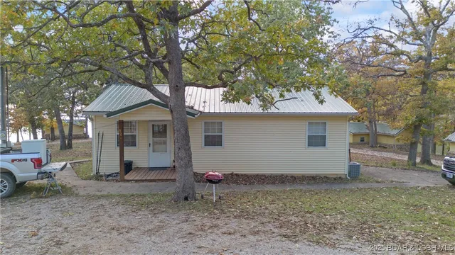 $18,000,000 | 6390 Ranch Drive, Osage Beach, MO 65065