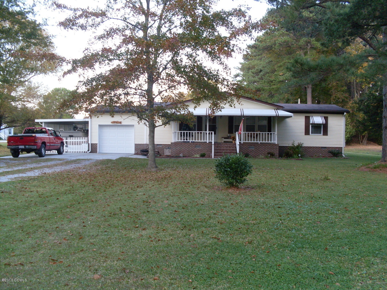 429 Gillikin Road Beaufort, NC 28516 - Photo 1 of 15 Front