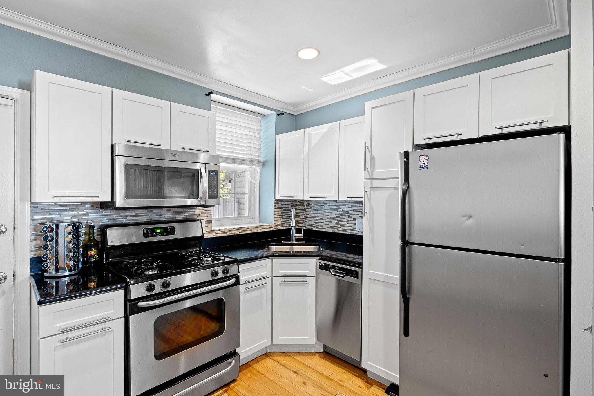 147 East Street Philadelphia, PA 19127 - Photo 7 of 20