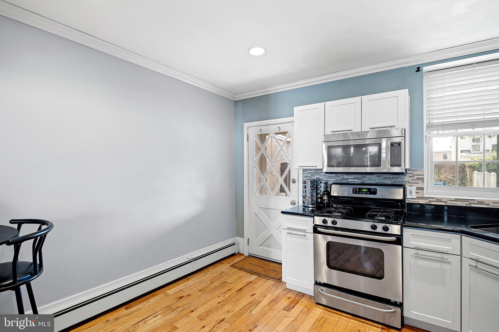 147 East Street Philadelphia, PA 19127 - Photo 8 of 20