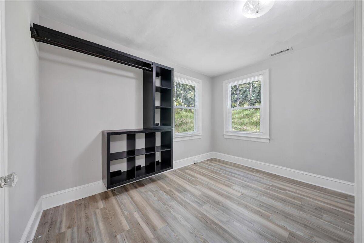 7701 Old Mill Road Roanoke, VA 24018 - Photo 14 of 29 14-MIB01850