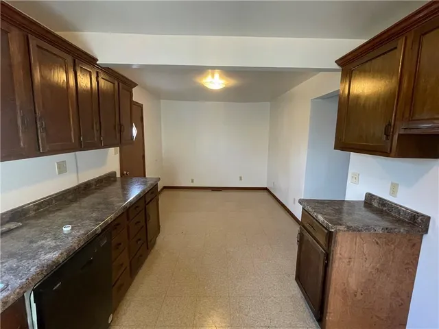 $195,000 | 107 East Pleasant Street, Butler, MO 64730