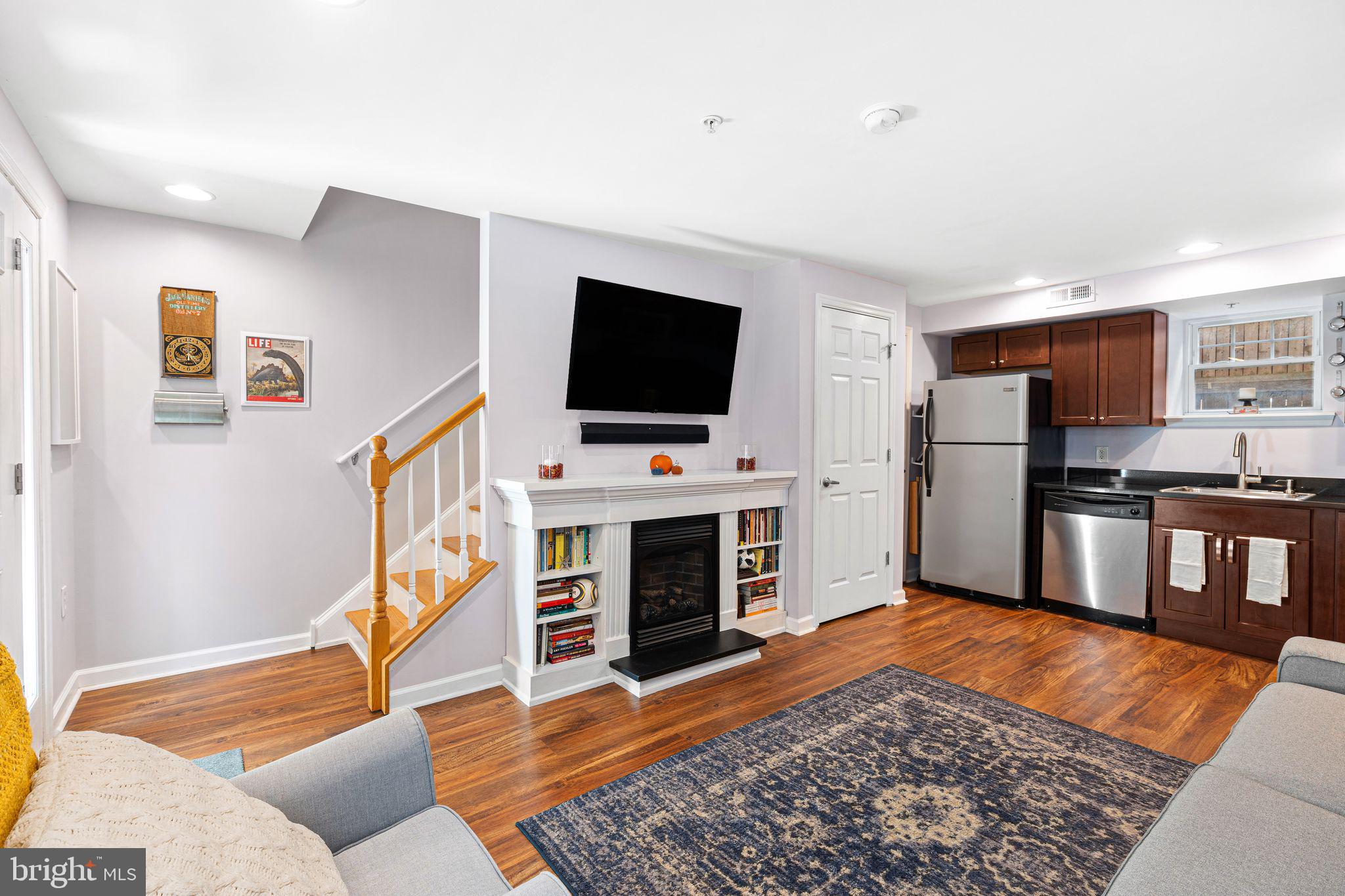 1027 North 4th Street, Unit K Philadelphia, PA 19123 - Photo 1 of 15