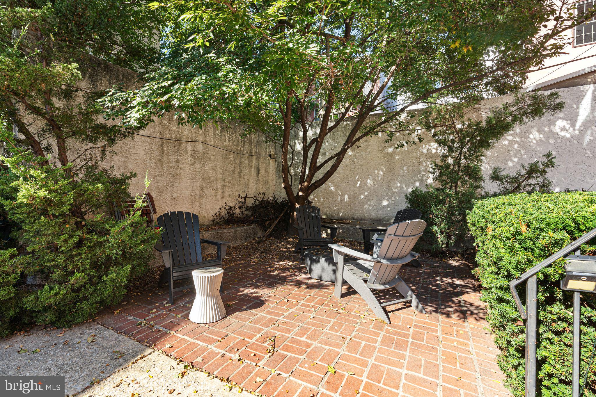 1027 North 4th Street, Unit K Philadelphia, PA 19123 - Photo 2 of 15