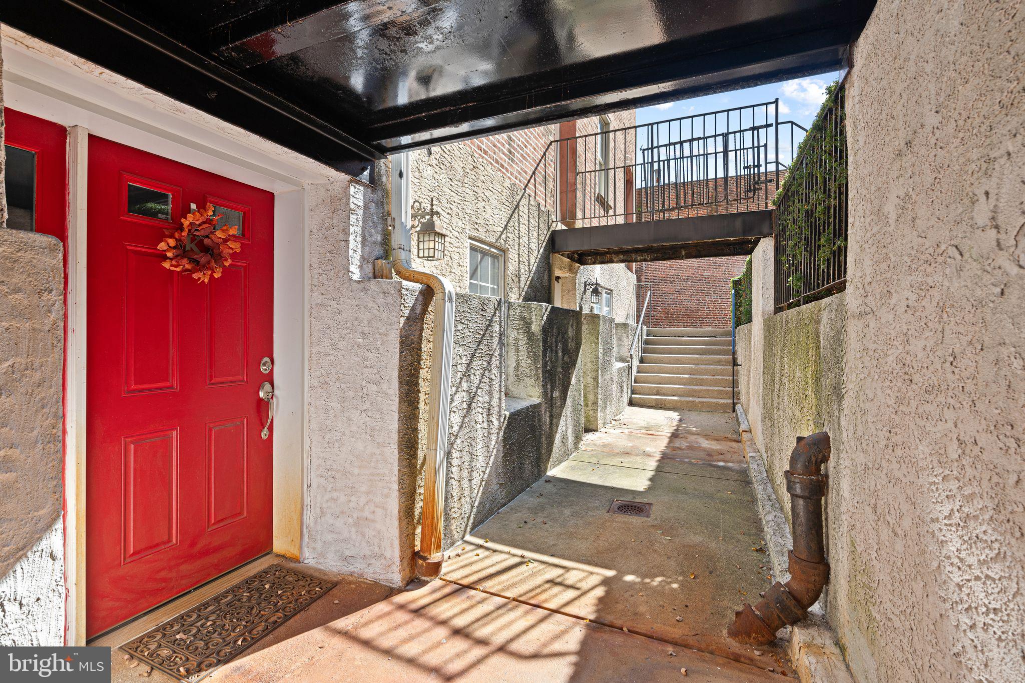 1027 North 4th Street, Unit K Philadelphia, PA 19123 - Photo 6 of 15