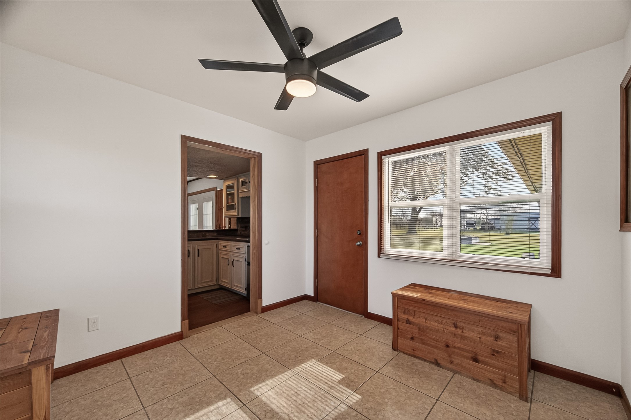 7715 County Road 383 Rosharon, TX 77583 - Photo 21 of 50