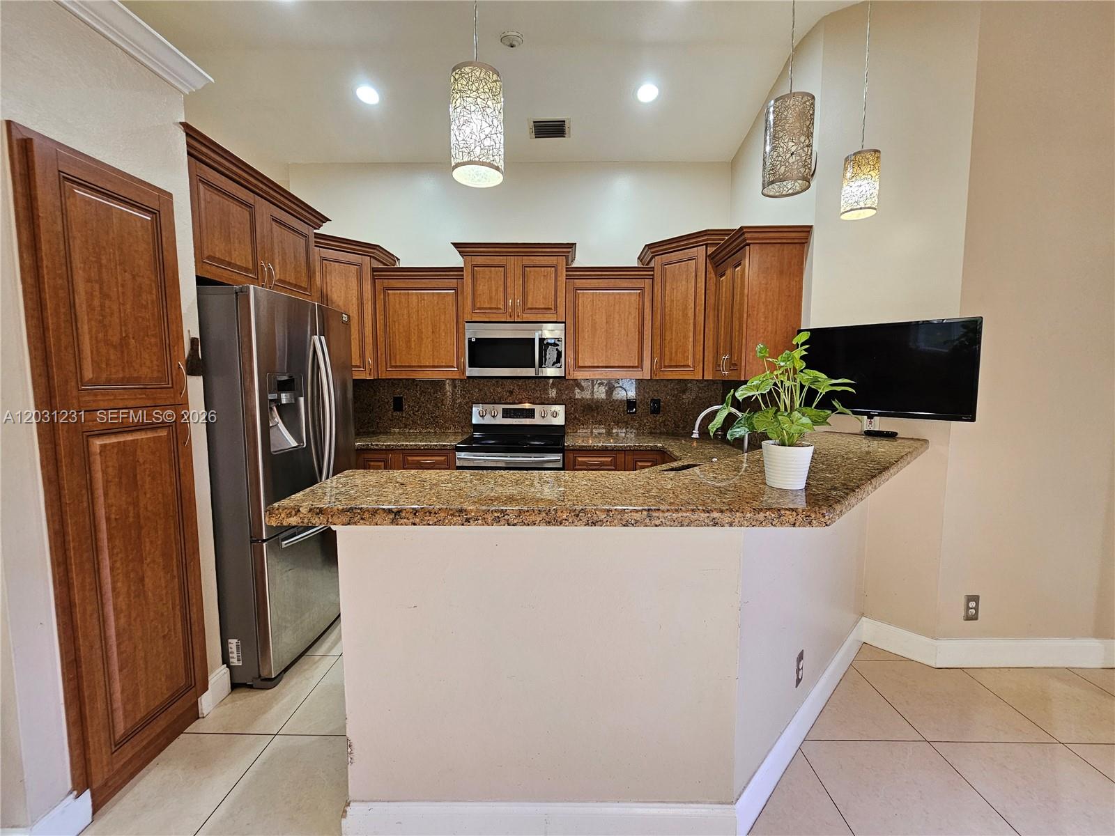 4232 Mahogany Ridge Drive Weston, FL 33331 - Photo 7 of 51