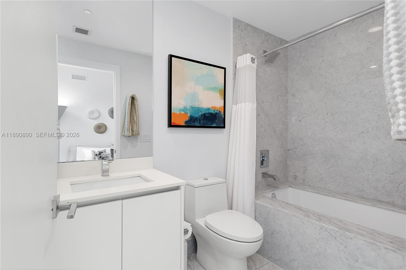 650 Northeast 32nd Street, Unit BH7 Miami, FL 33137 - Photo 19 of 53 Ensuite bathroom #3