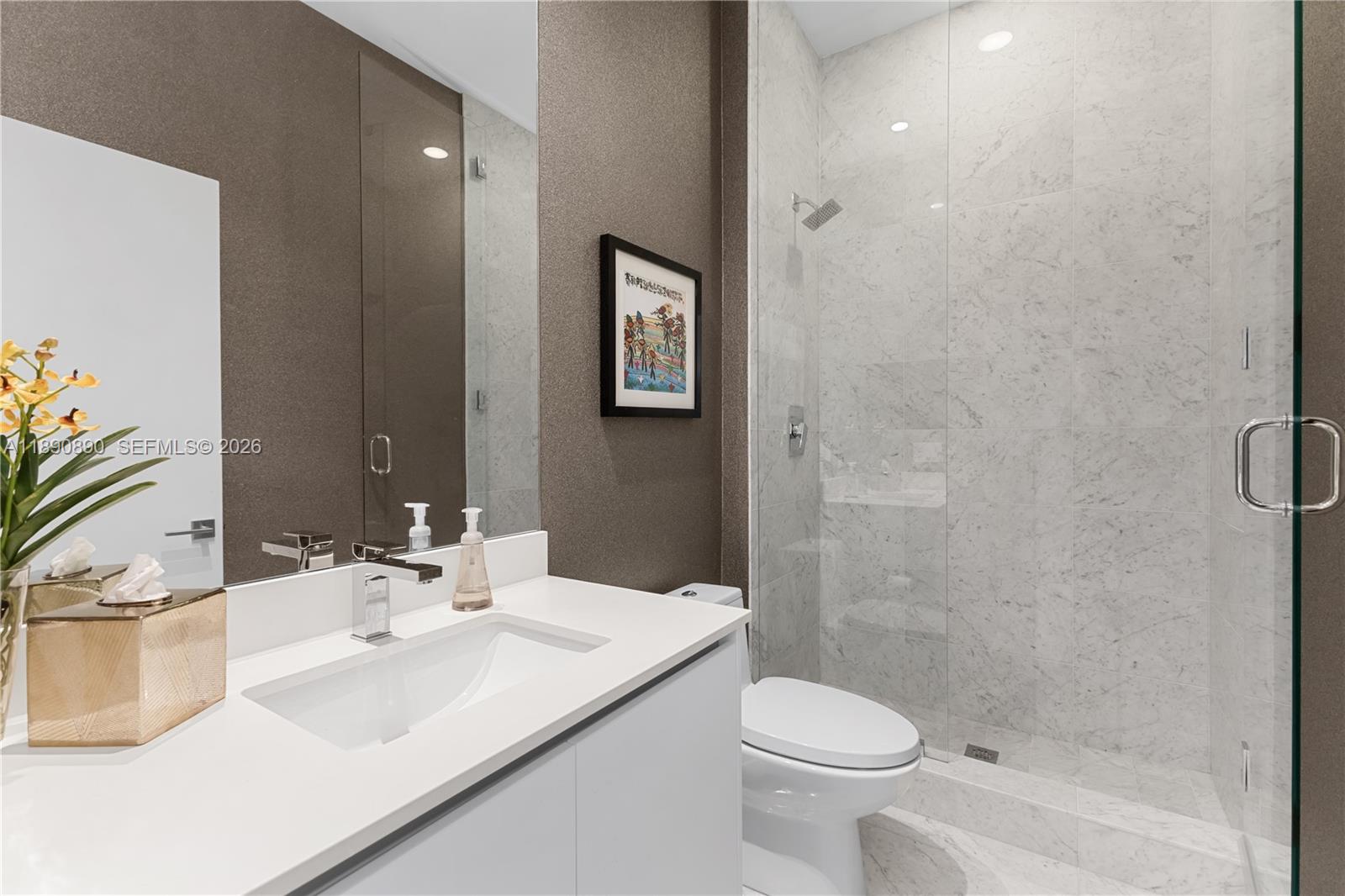 650 Northeast 32nd Street, Unit BH7 Miami, FL 33137 - Photo 22 of 53 4th full bathroom on living area floor next to office