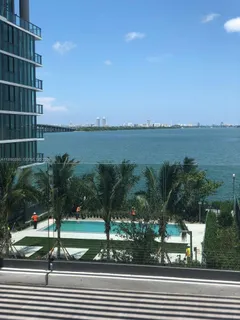 $3,000,000 | 650 Northeast 32nd Street, Unit BH7, Miami, FL 33137