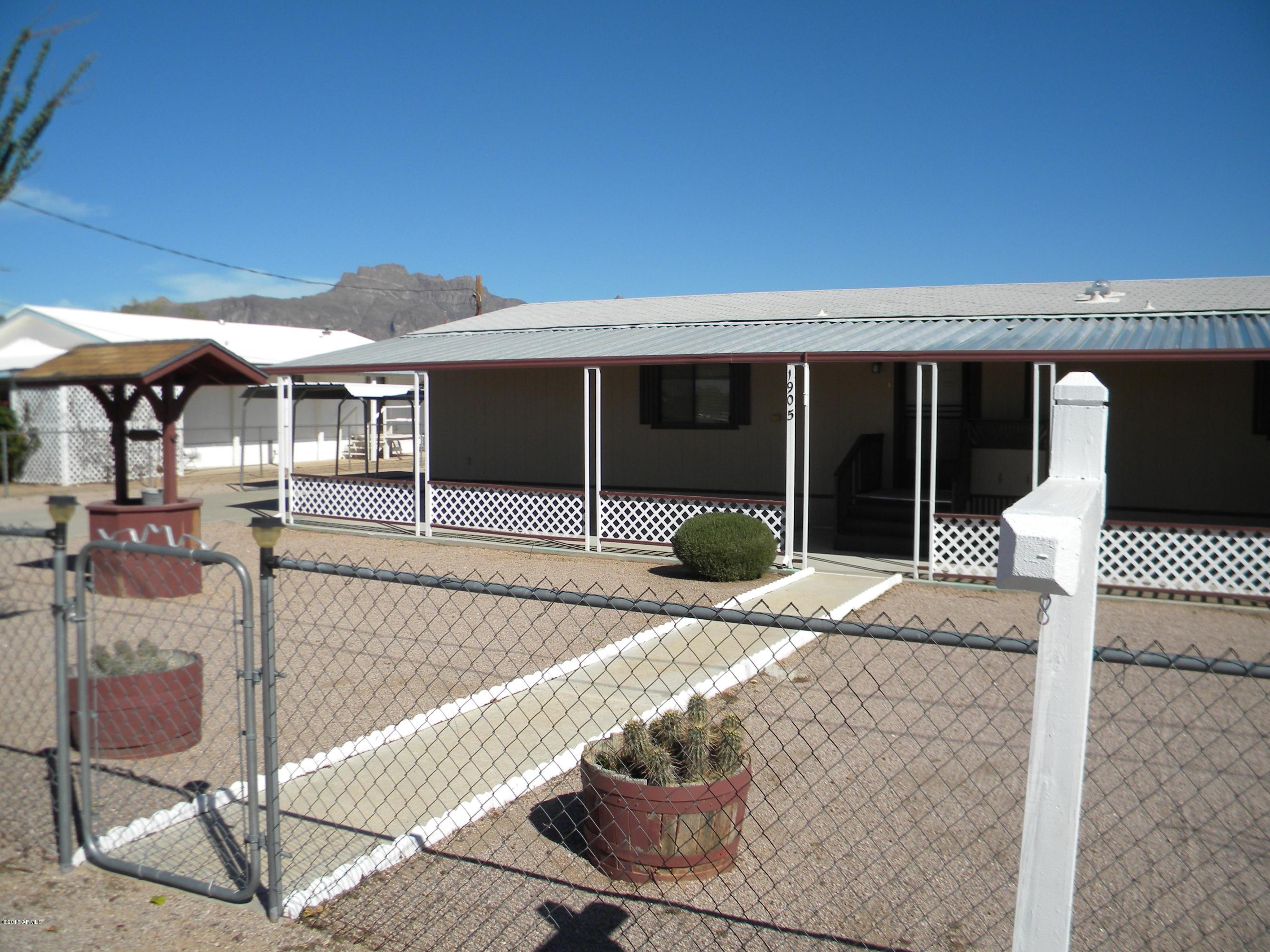 1905 South Vaquero Road Apache Junction, AZ 85119 - Photo 3 of 43 DSCN7541