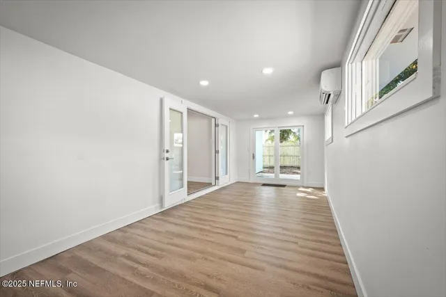 $2,695 | 937 A 4th Avenue South, Jacksonville Beach, FL 32250