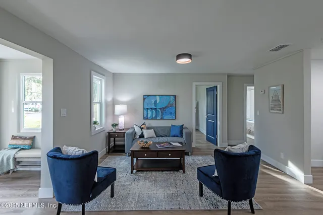 $2,695 | 937 A 4th Avenue South, Jacksonville Beach, FL 32250