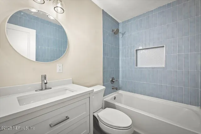 $2,695 | 937 A 4th Avenue South, Jacksonville Beach, FL 32250