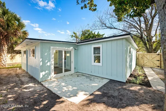 $2,695 | 937 A 4th Avenue South, Jacksonville Beach, FL 32250