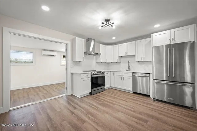 $2,695 | 937 A 4th Avenue South, Jacksonville Beach, FL 32250