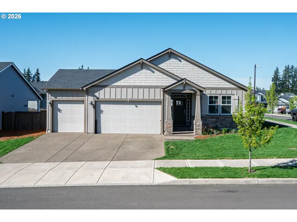$629,900 | 37451 Pink Street, Sandy, OR 97055