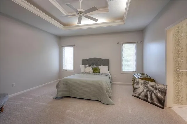 $470,000 | 1025 Southwest Pacific Drive, Lee's Summit, MO 64081