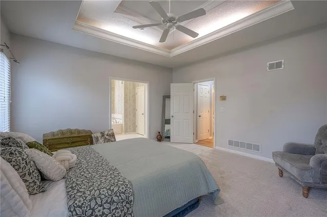 $470,000 | 1025 Southwest Pacific Drive, Lee's Summit, MO 64081