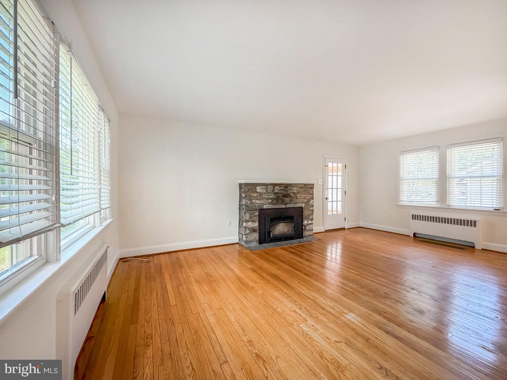 1237 Pine Grove Road Yardley, PA 19067 - Photo 5 of 43