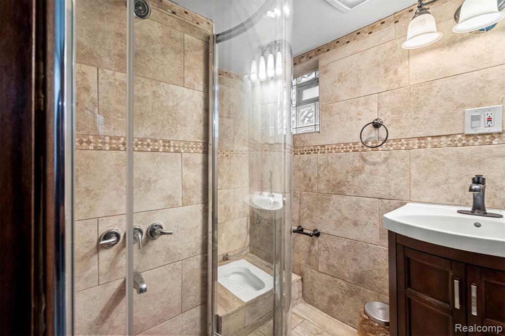 4836 Firestone Street Dearborn, MI 48126 - Photo 19 of 22