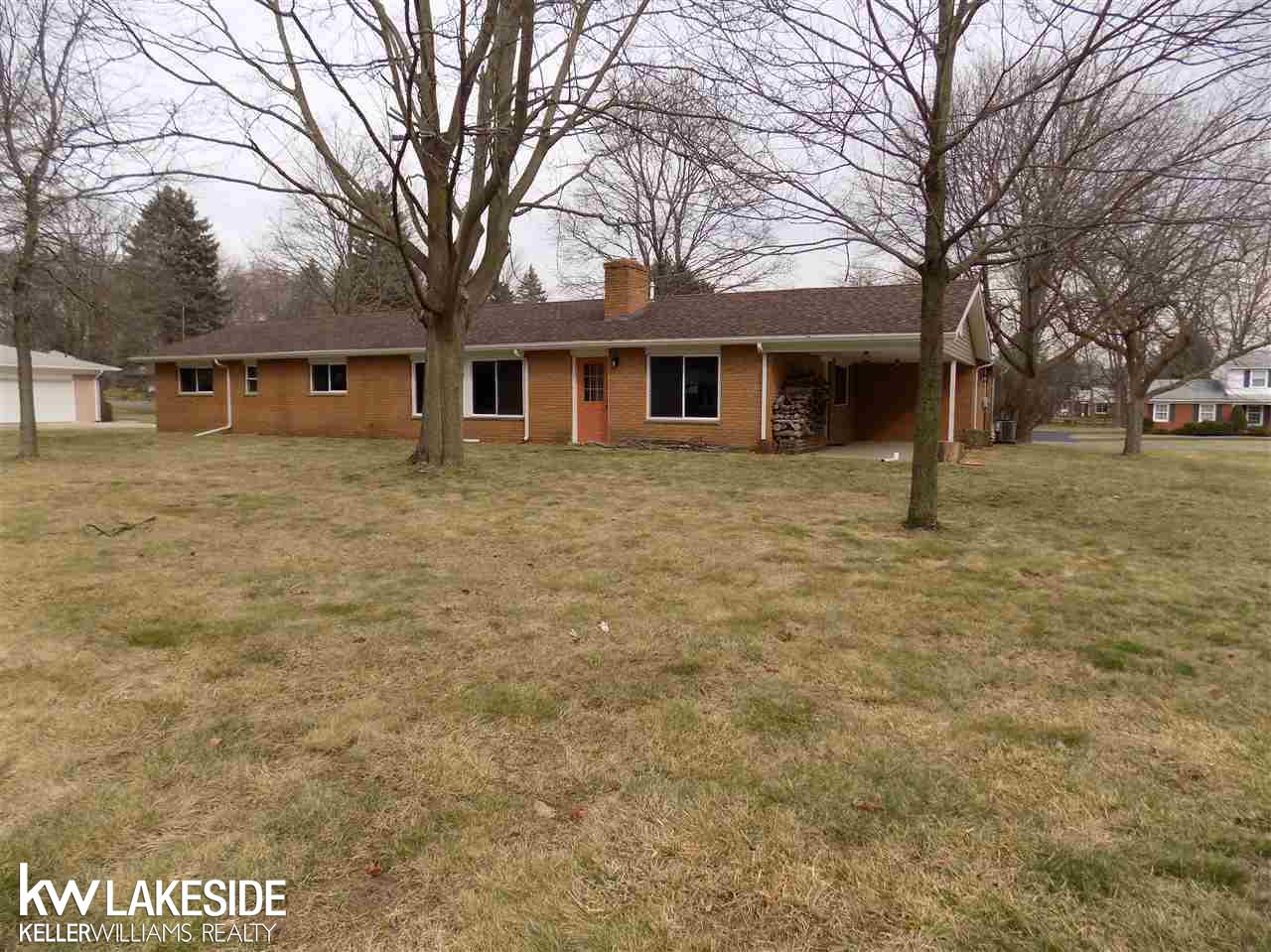 344 East Maryknoll Road Rochester, MI 48309 - Photo 6 of 37 31309626-5.JPG