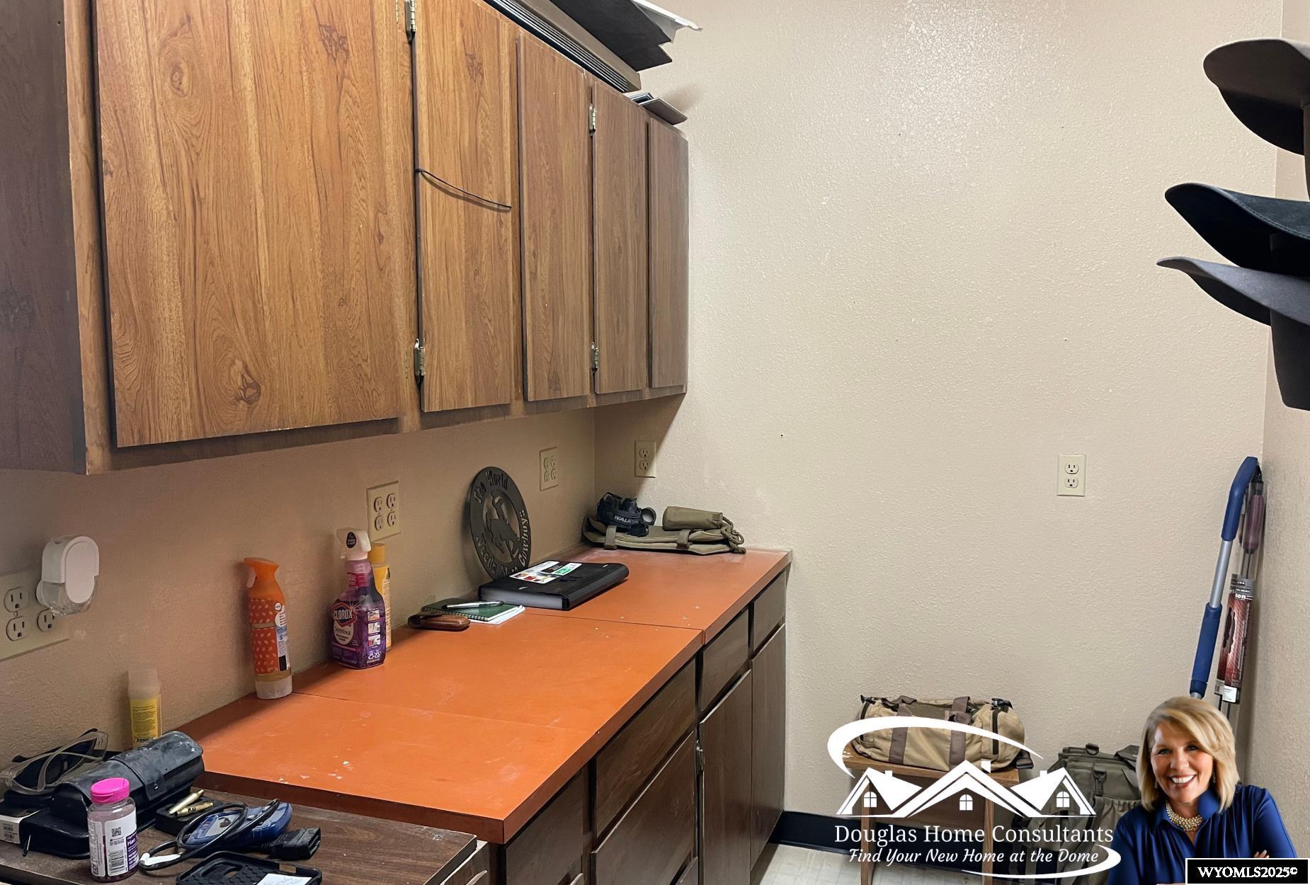 210 North 9th Street Douglas, WY 82633 - Photo 16 of 31