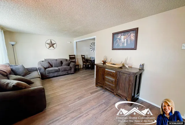 $339,000 | 210 North 9th Street, Douglas, WY 82633