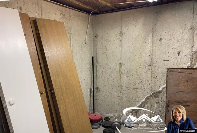 $339,000 | 210 North 9th Street, Douglas, WY 82633