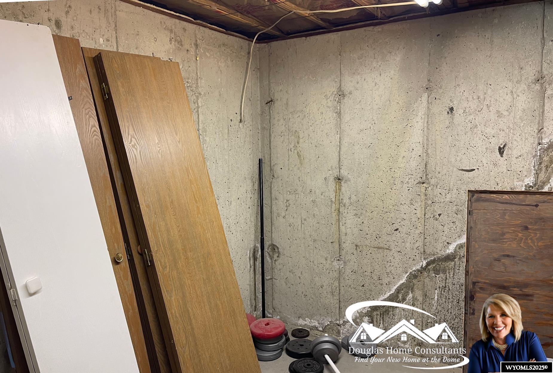 210 North 9th Street Douglas, WY 82633 - Photo 25 of 31