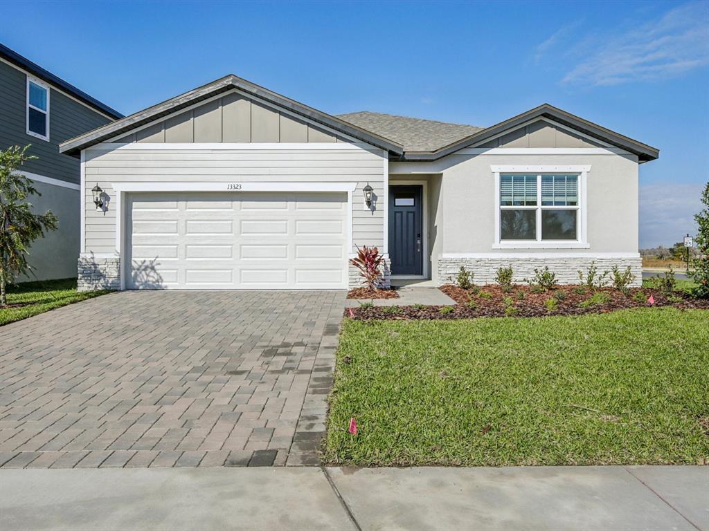 13323 Shellmore Avenue Palmetto, FL 34221 - Photo 2 of 8