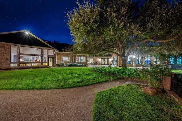 $7,500,000 | 2313 Country Spring Road, Lorena, TX 76655