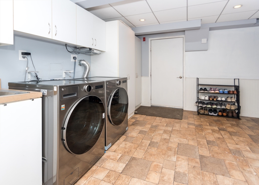 3 Mt Walley Road Waltham, MA 02451 - Photo 24 of 27