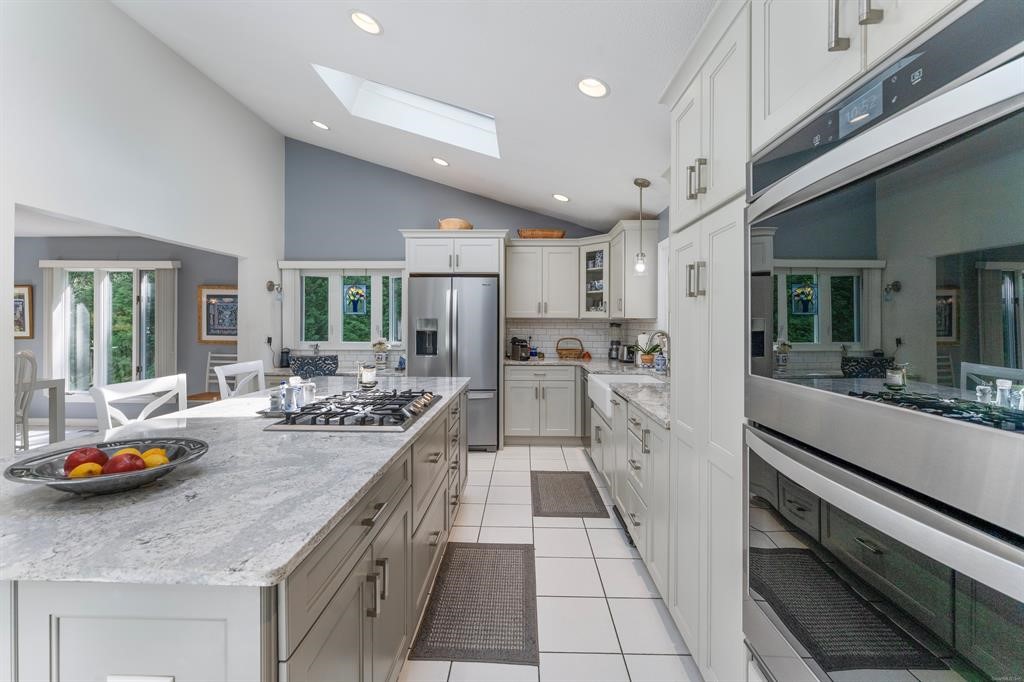 82 Kennerson Reservoir Road Ashford, CT 06278 - Photo 15 of 40