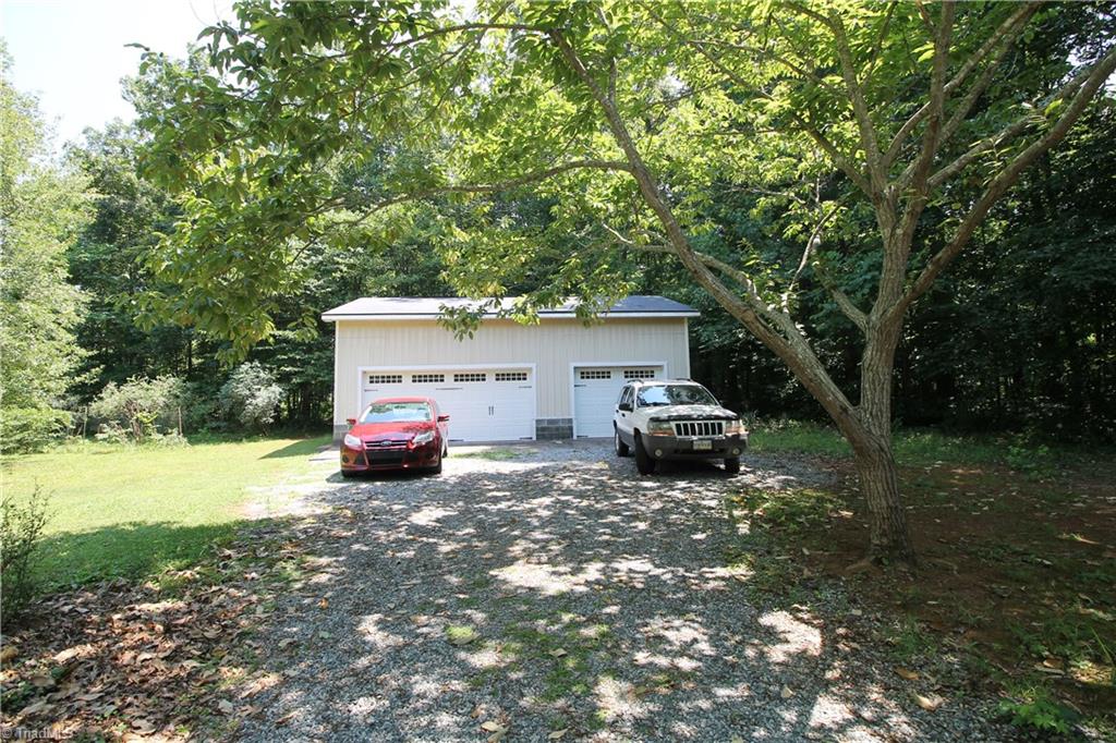 1724 Warf Road Lexington, NC 27292 - Photo 12 of 44 Gallery Image 12