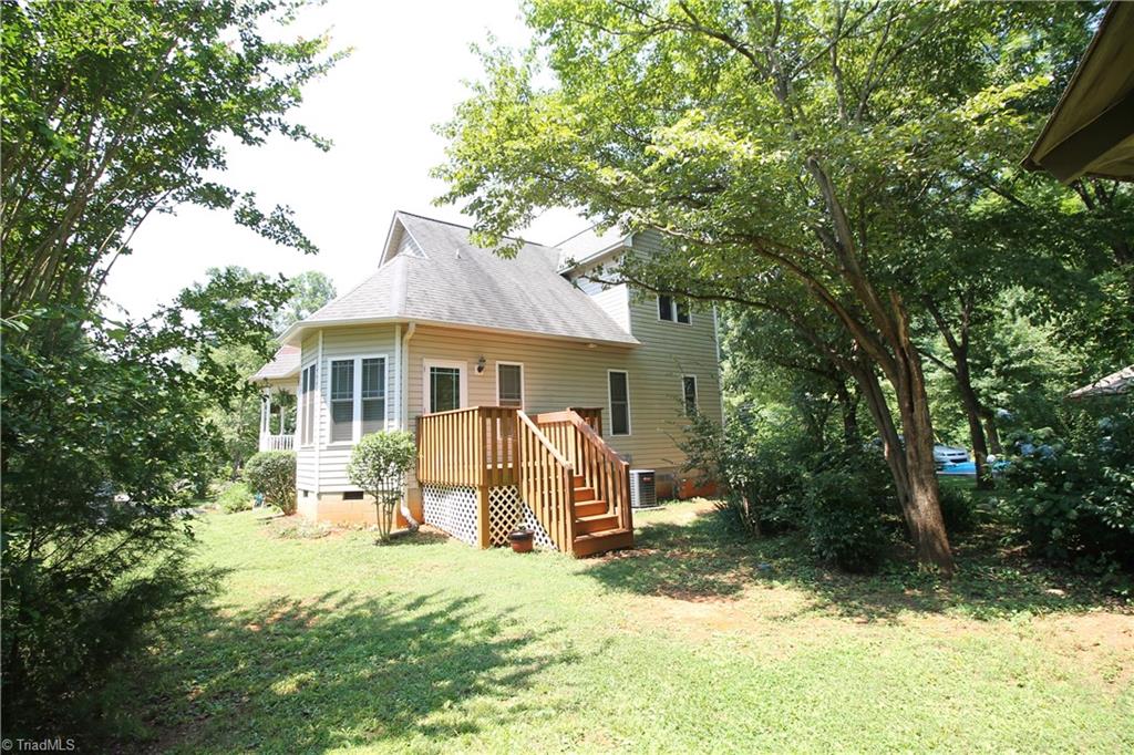 1724 Warf Road Lexington, NC 27292 - Photo 7 of 44 Gallery Image 7