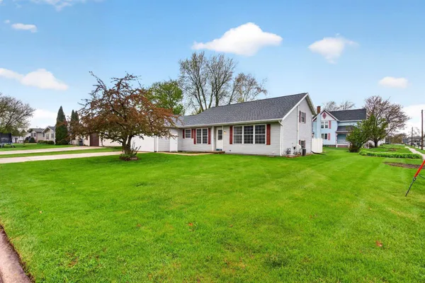$297,500 | 604 Sunrise Drive, Ripon, WI 54971