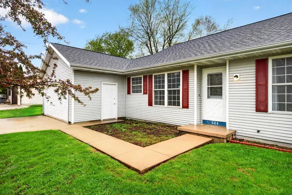 $297,500 | 604 Sunrise Drive, Ripon, WI 54971