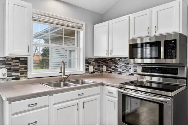 $297,500 | 604 Sunrise Drive, Ripon, WI 54971