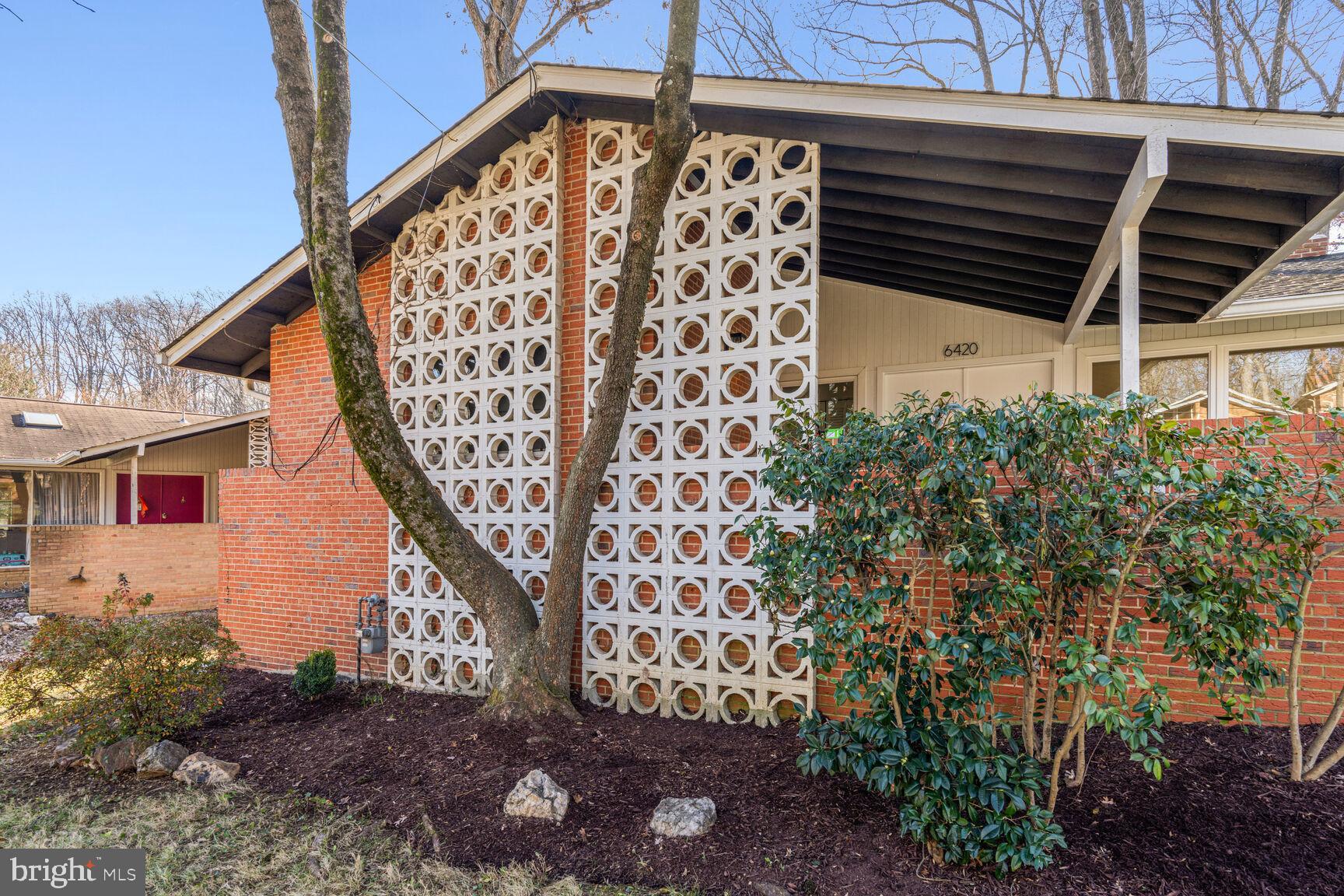 6420 Hollins Drive Bethesda, MD 20817 - Photo 3 of 34 Breeze Blocks typical in MCM