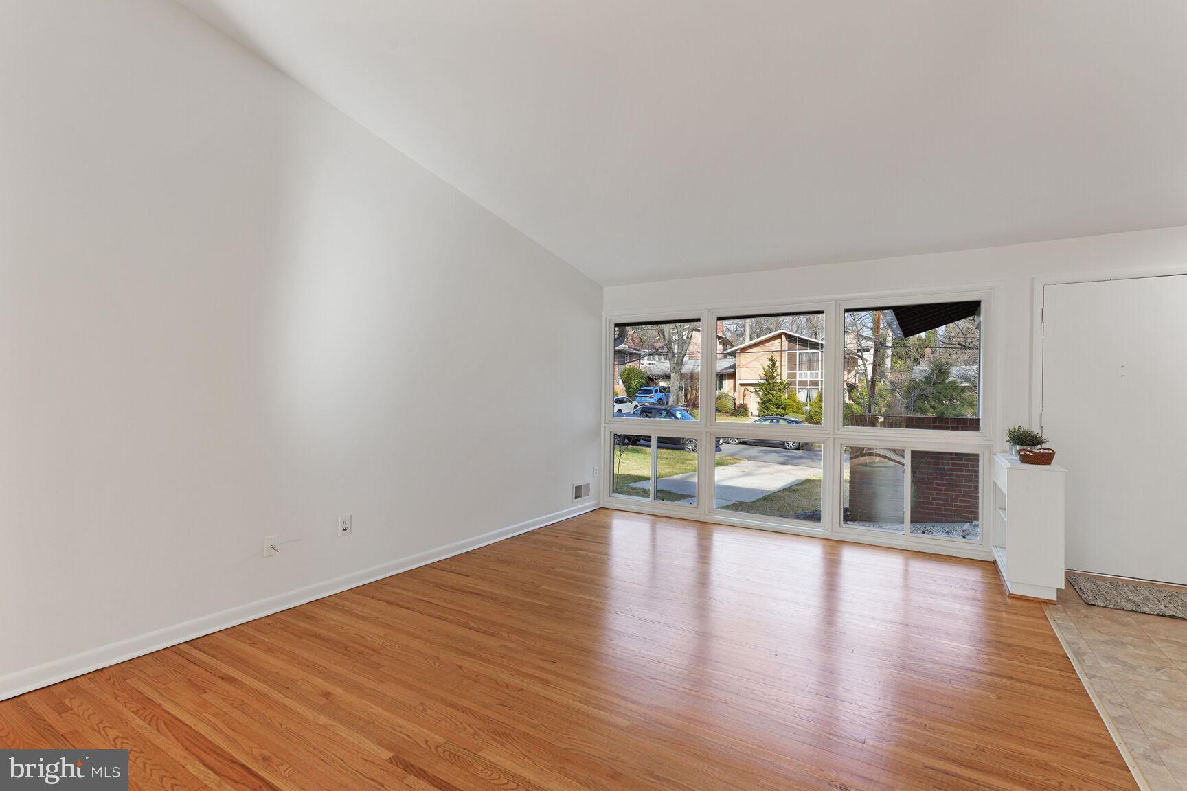 6420 Hollins Drive Bethesda, MD 20817 - Photo 5 of 34 Cathedral ceilings in upstairs living areas