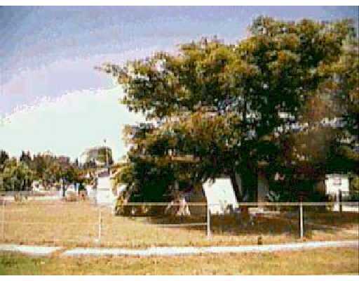 2361 Robin Road, Unit RD West Palm Beach, FL 33409 - Photo 1 of 1 Primary Photo