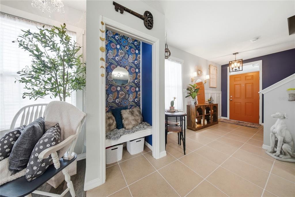 10101 Mangrove Well Road Ruskin, FL 33573 - Photo 4 of 41