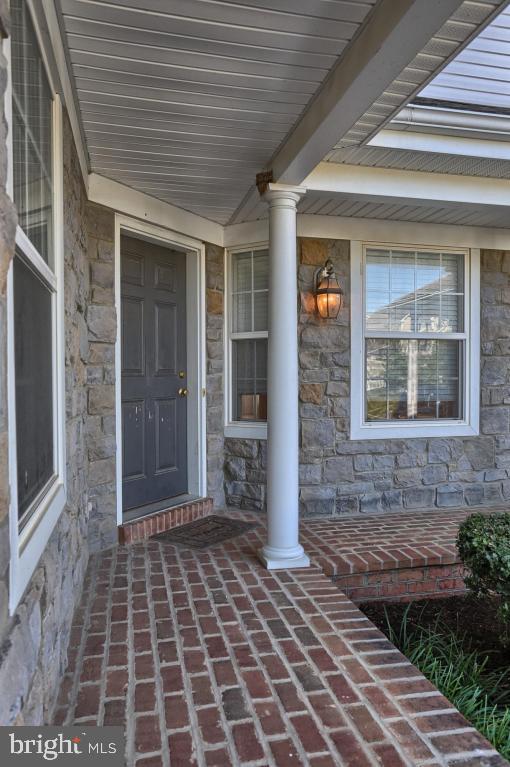 602 Courthouse Circle Lititz, PA 17543 - Photo 2 of 27