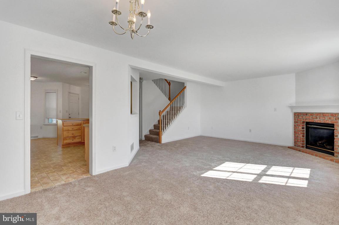 602 Courthouse Circle Lititz, PA 17543 - Photo 4 of 27