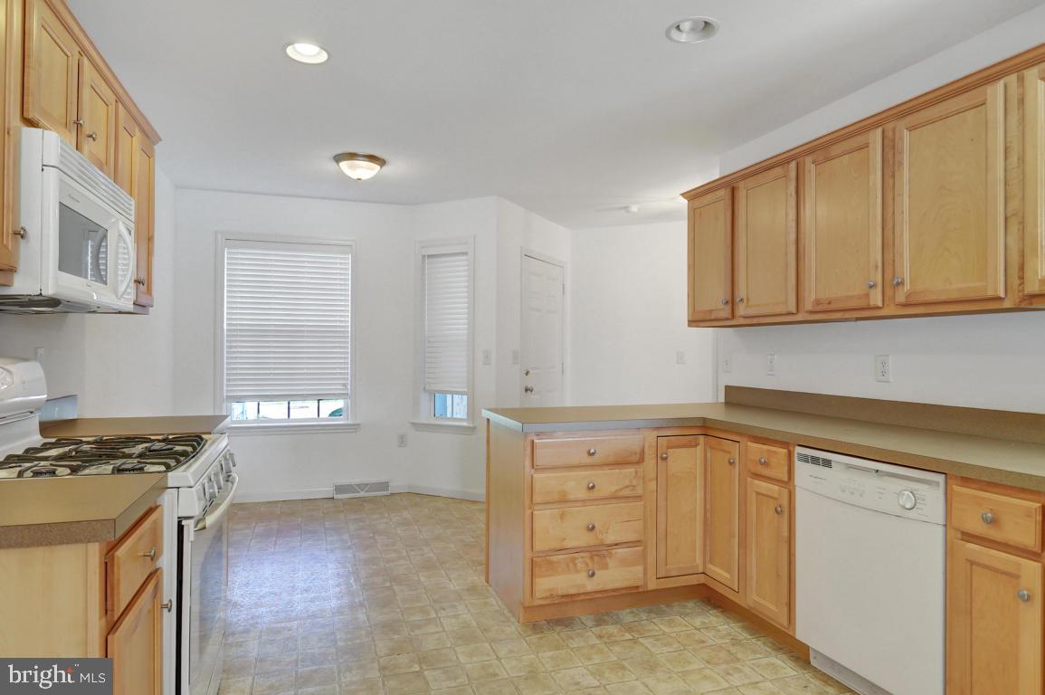 602 Courthouse Circle Lititz, PA 17543 - Photo 8 of 27