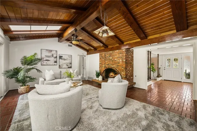 $1,349,000 | 2821 East Echo Hill Way, Orange, CA 92867