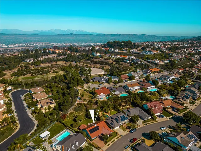 $1,349,000 | 2821 East Echo Hill Way, Orange, CA 92867